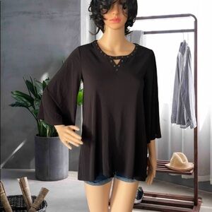 EST. 1946 Tunic With Bell Sleeve Top